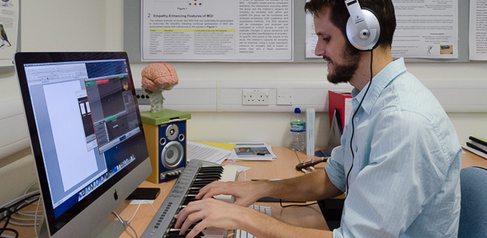 CMS (Sub-Page Carousel)