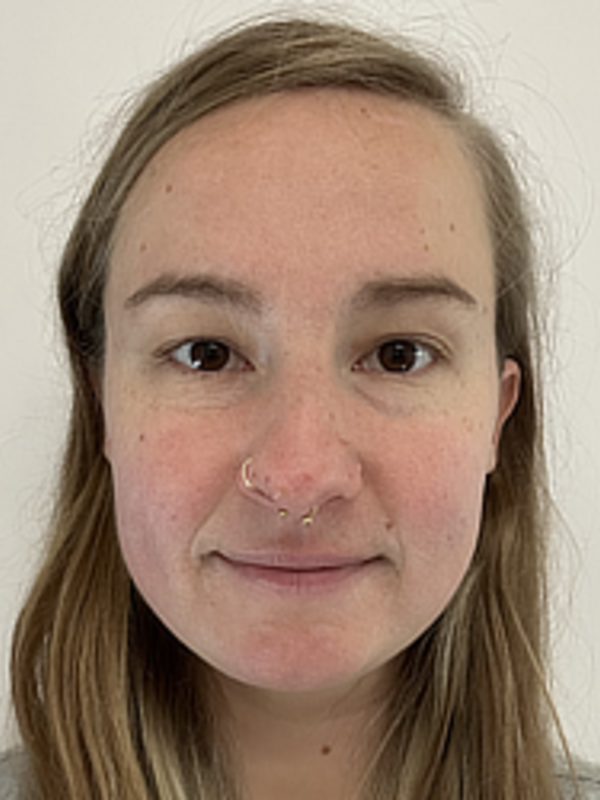 Dr Emily Korzeniewski 